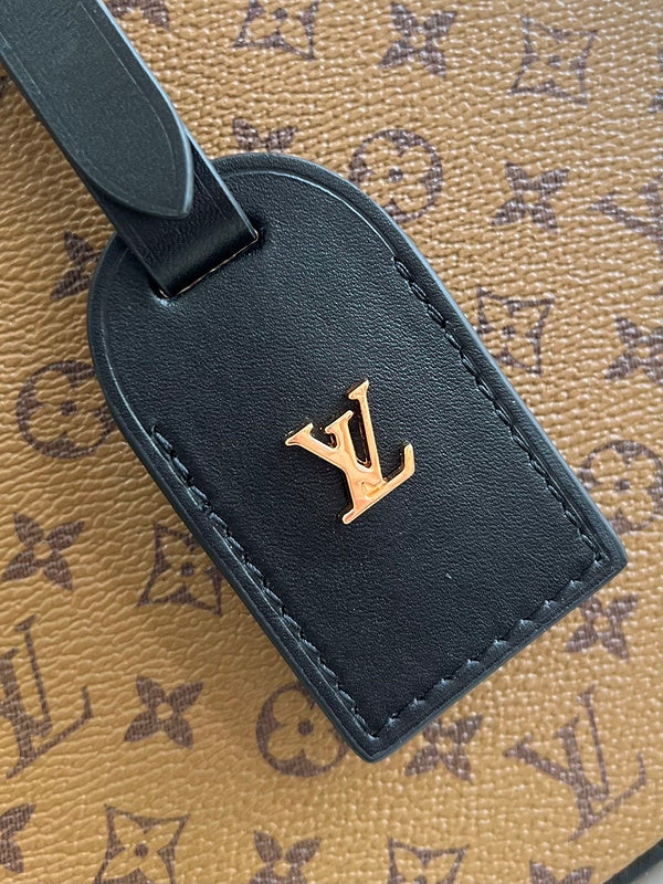 LOV - Luxurious Totes - 982