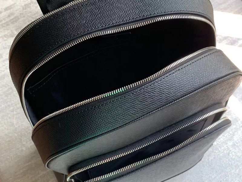 LOV - Luxurious Totes - 1107
