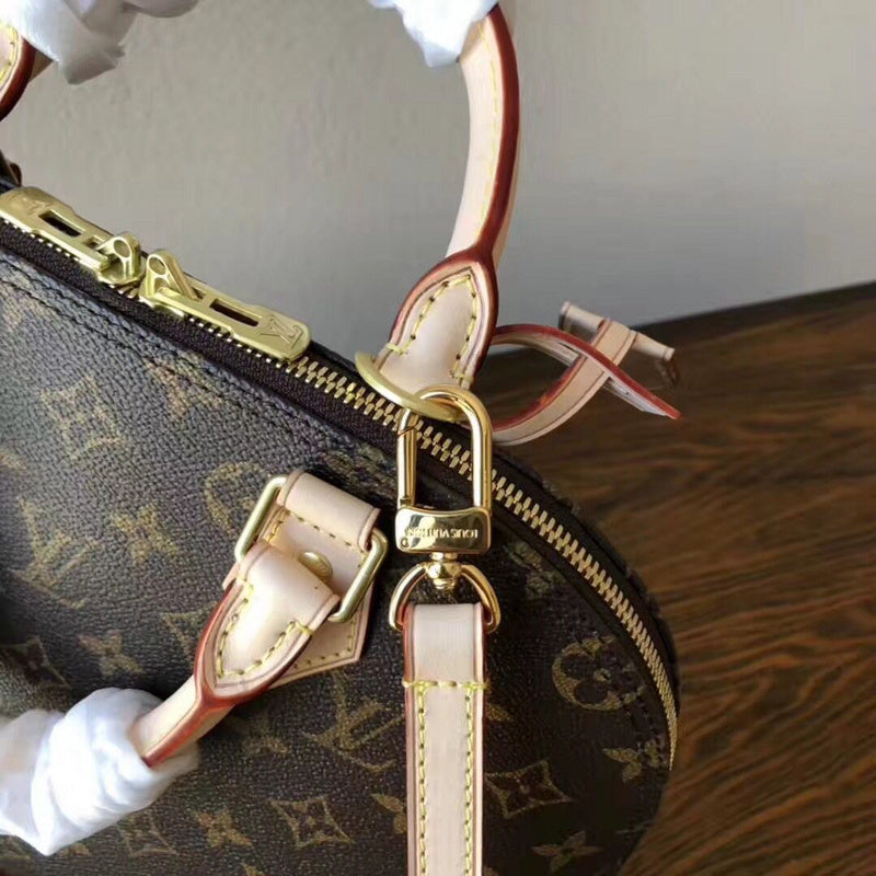 LOV - Luxurious Totes - 2746