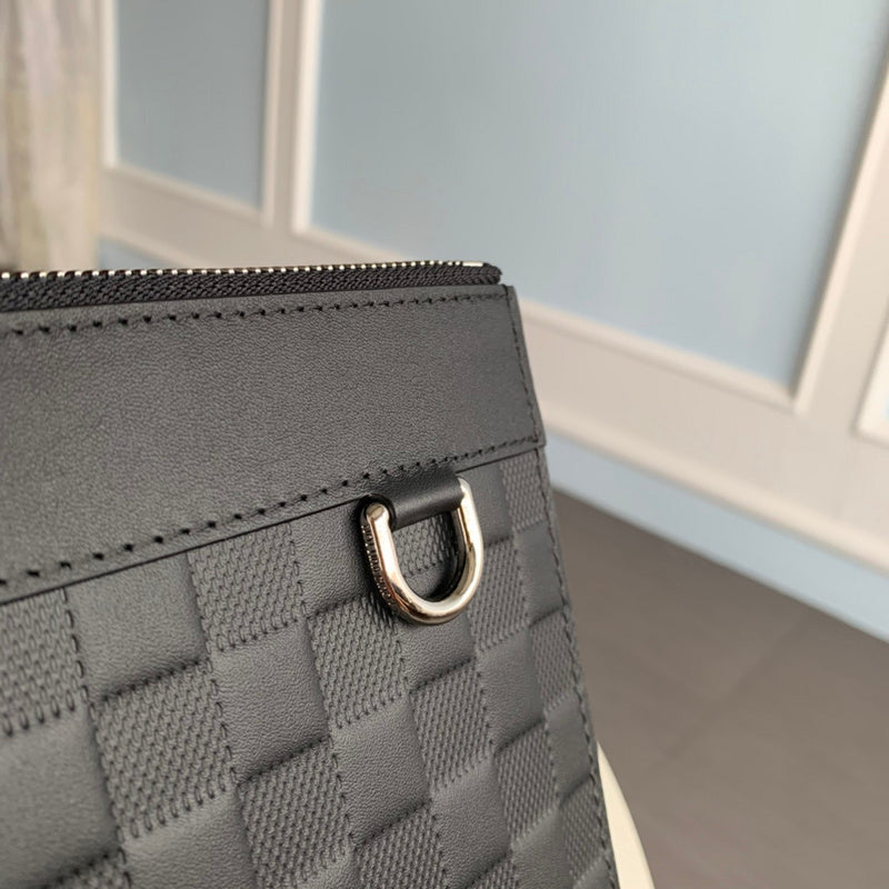 LOV - Luxurious Totes - 2376