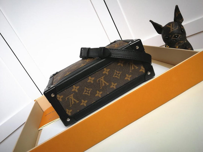LOV - Luxurious Totes - 2725