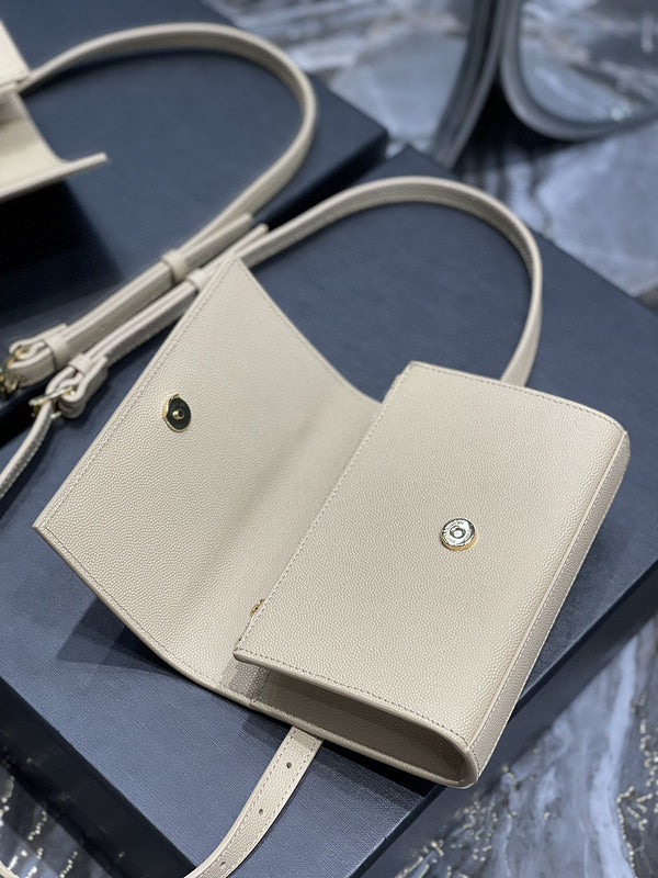 Luxurious Totes - Latest - 8808