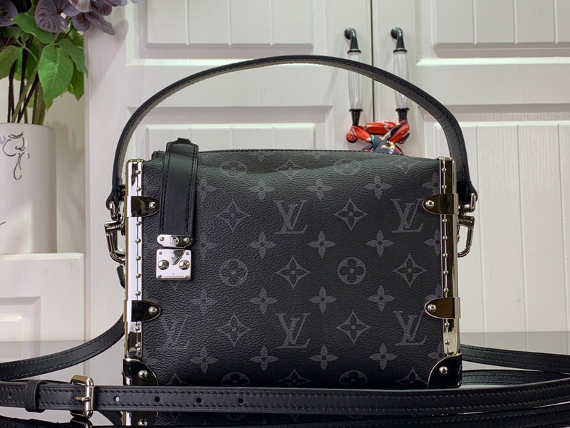 LOV - Luxurious Totes - 079