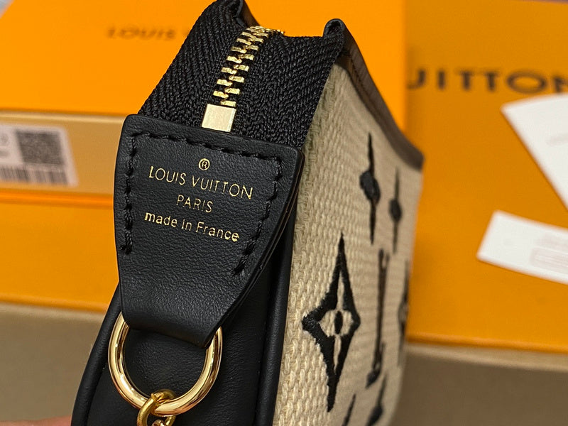 LOV - Luxurious Totes - 035