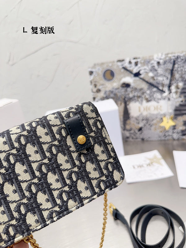 Luxurious Totes - DOR2 Bags - 001