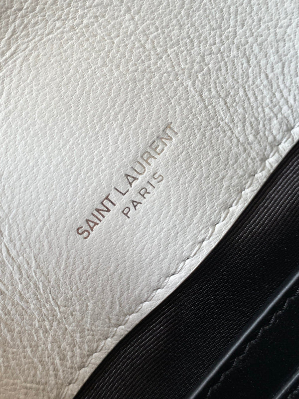 Luxurious Totes - Latest - 8587