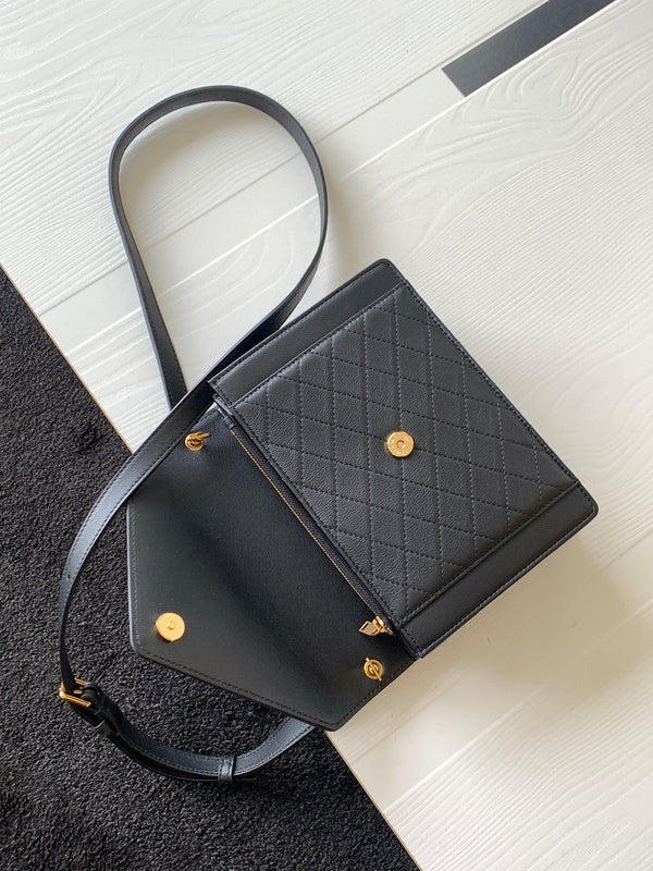 Luxurious Totes - Latest - 8614