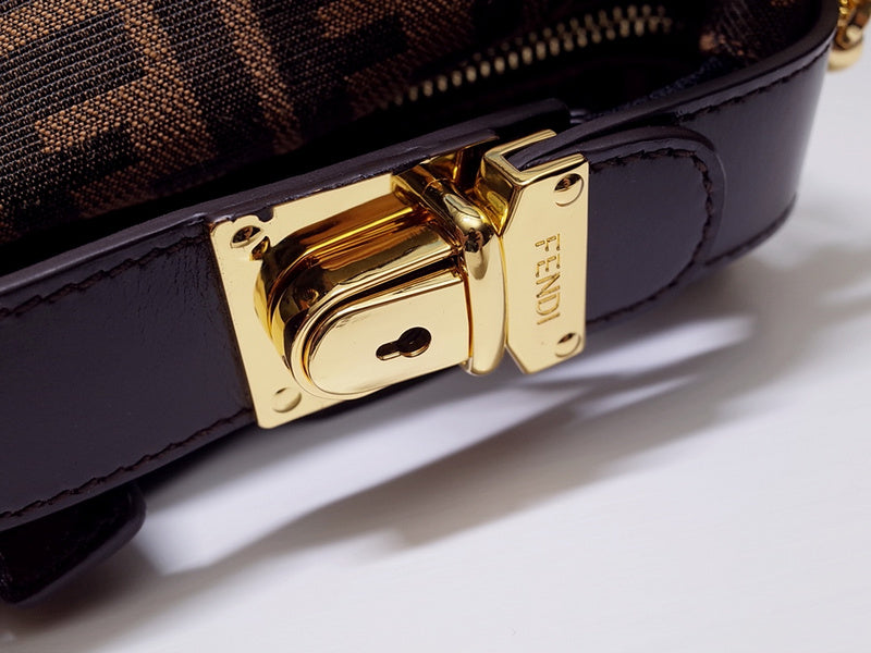 Luxurious Totes - Latest - 11387