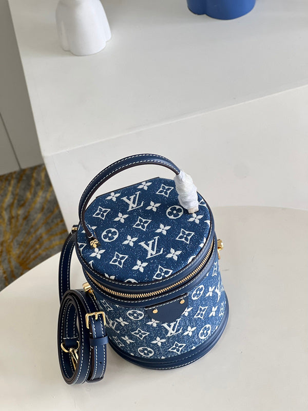 LOV - Luxurious Totes - 1483