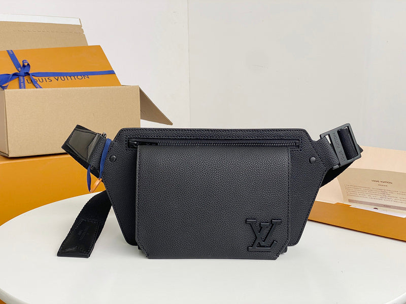 LOV - Luxurious Totes - 2438