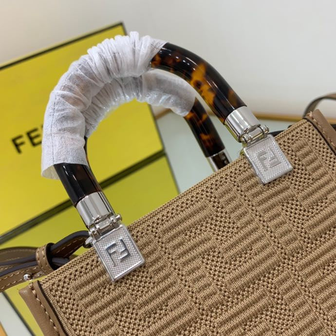Luxurious Totes - Latest - 11433