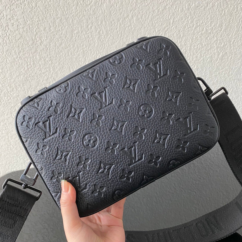 LOV - Luxurious Totes - 2233