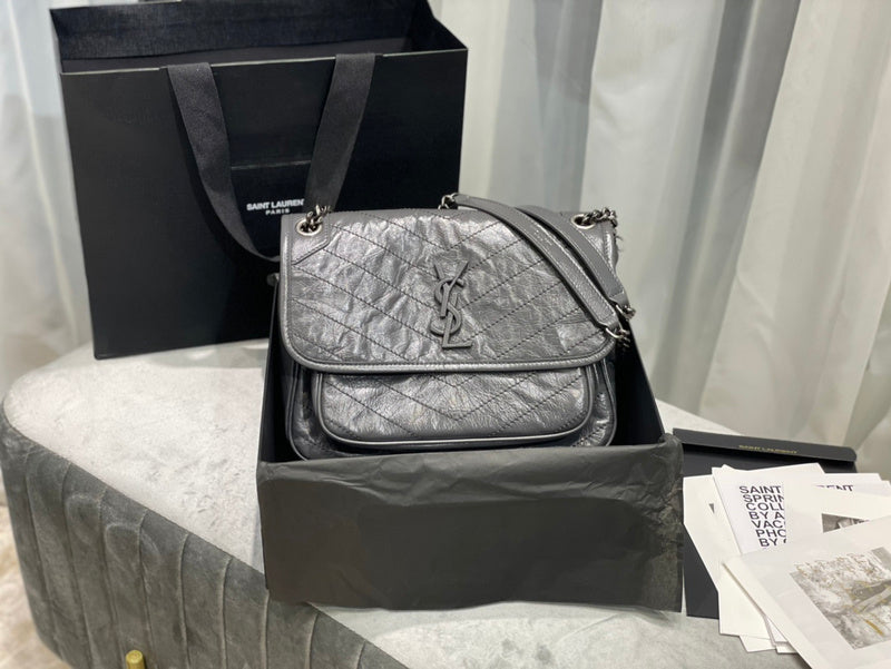 Luxurious Totes - Latest - 8555