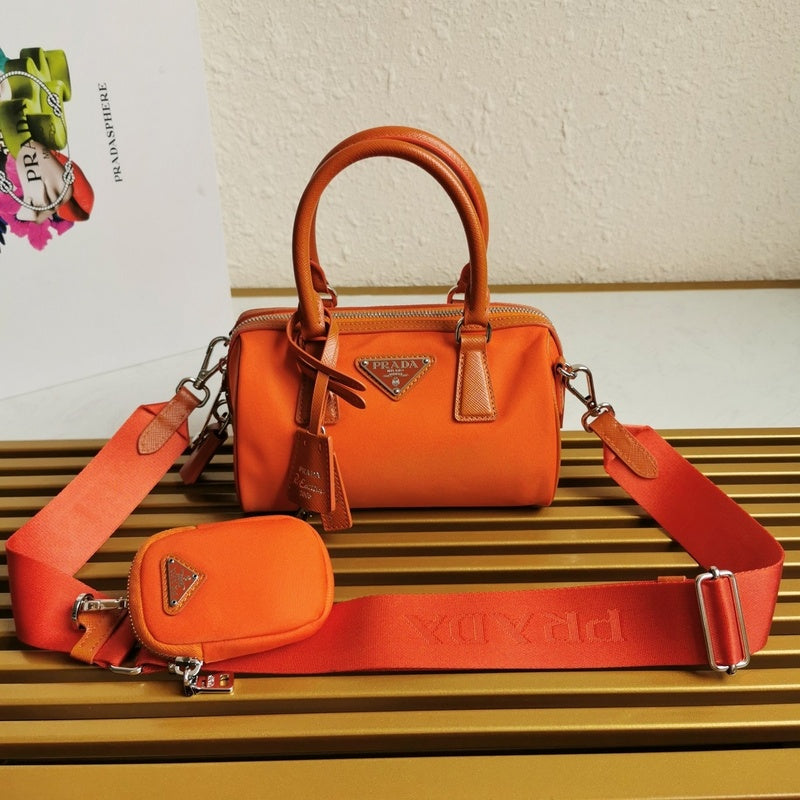 PDA - Luxurious Totes - 022