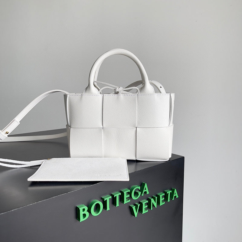 Luxurious-Totes - BV Bags - 1086