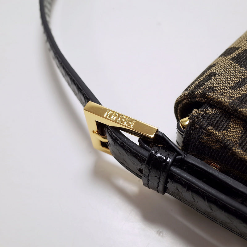 Luxurious Totes - Latest - 11386