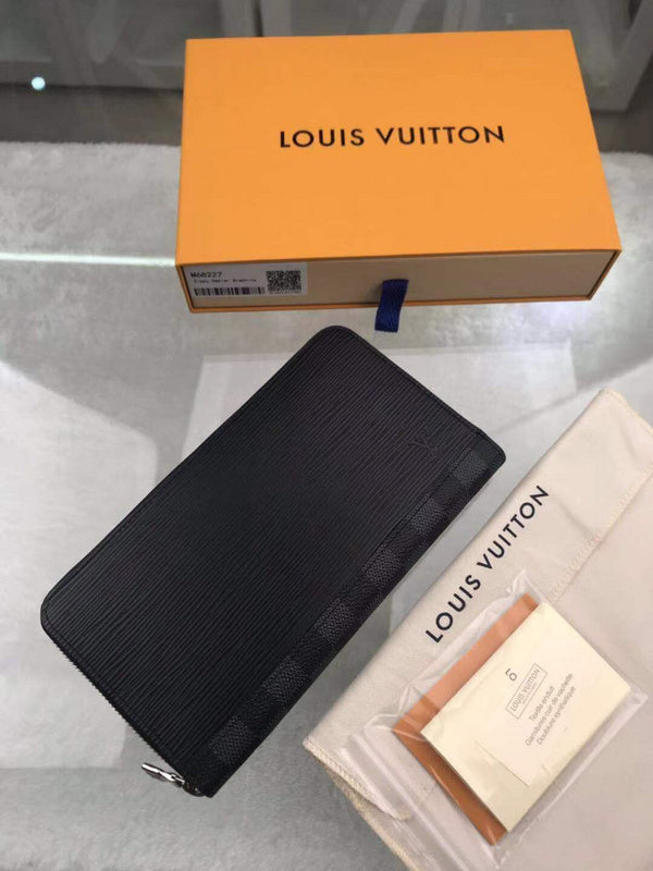 LOV - Luxurious Totes - 2600
