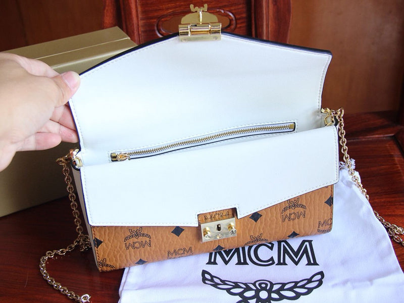 Luxurious Totes - Latest - 7802