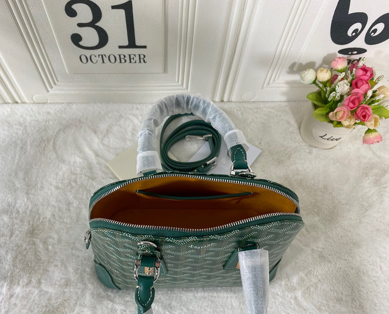 Lux-Totes - GOD Bags - 130