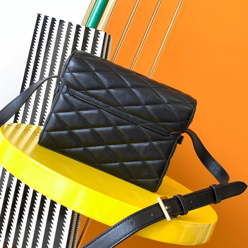 Luxurious Totes - Latest - 7921