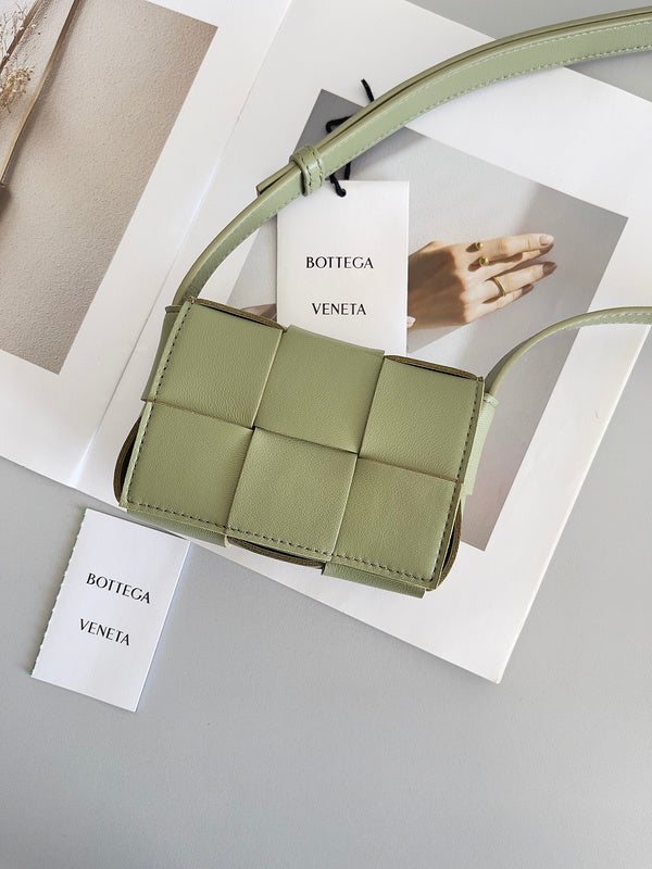 Luxurious Totes - Latest - 6984