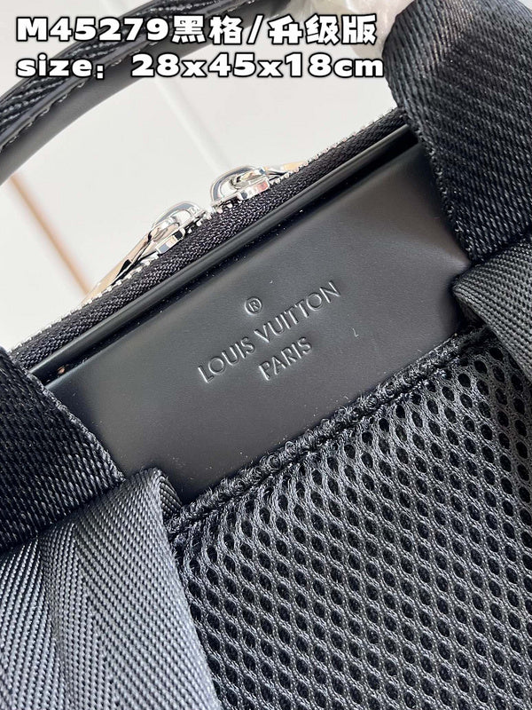 LOV - Luxurious Totes - 705
