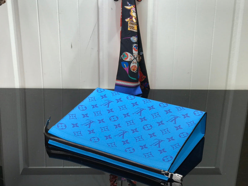 LOV - Luxurious Totes - 2426