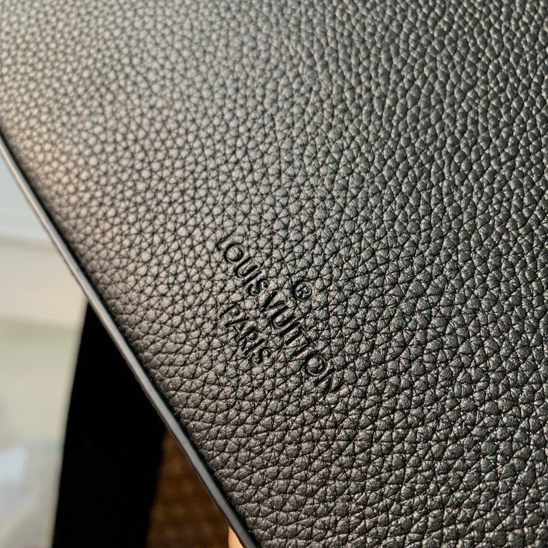LOV - Luxurious Totes - 182