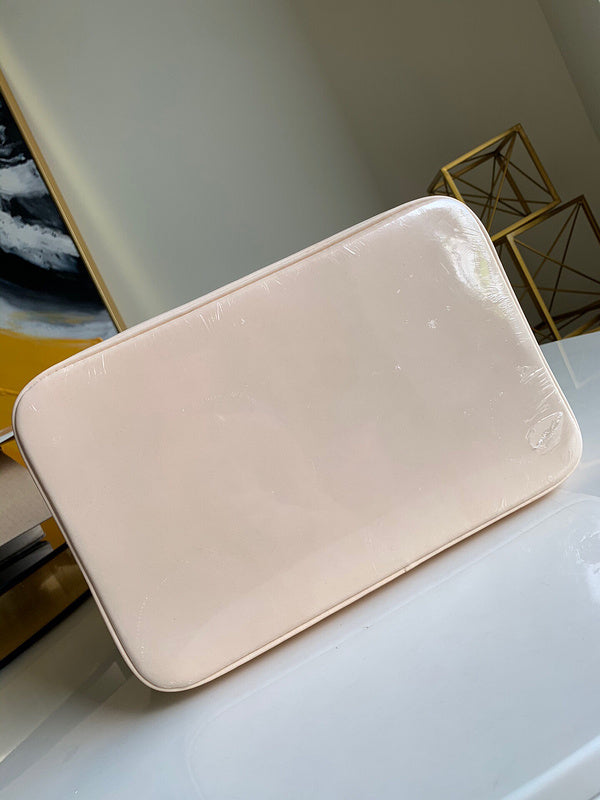 LOV - Luxurious Totes - 2194