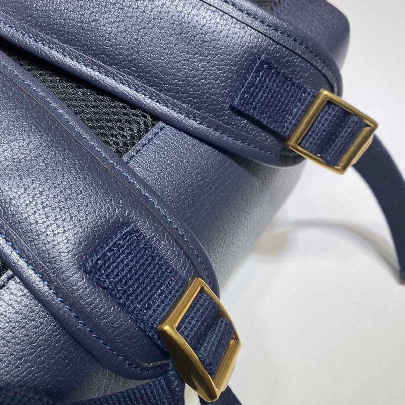 GUI - Luxurious Totes - 913