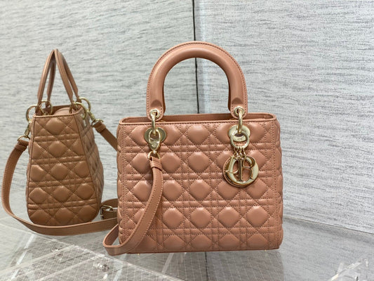 Luxurious Totes - Latest - 6235