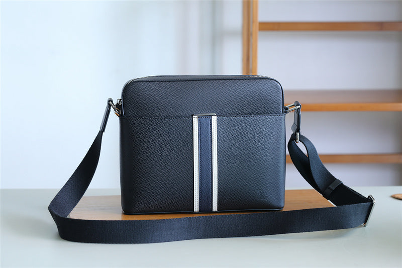 Lux-Totes - LOV Bags - 4370