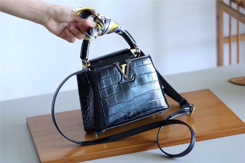 Lux-Totes - LOV Bags - 1130