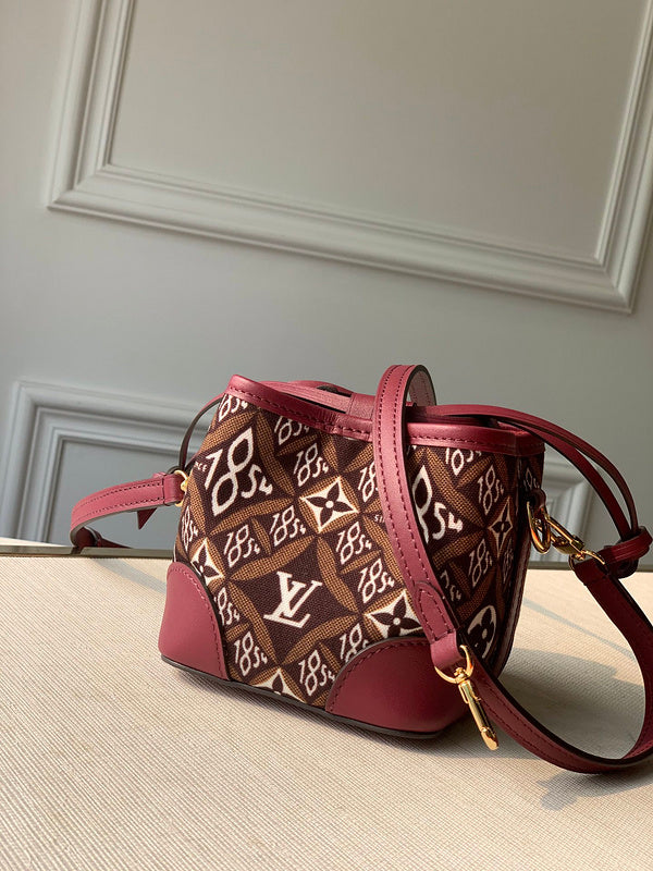 Luxurious Totes - Latest - 1543