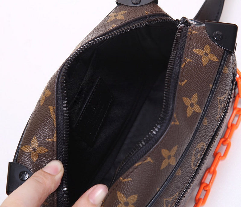 LOV - Luxurious Totes - 2671
