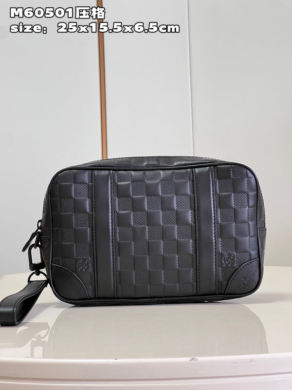 LOV - Luxurious Totes - 361