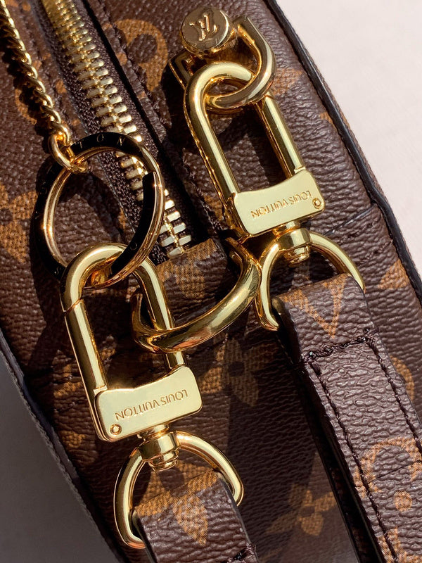 Luxurious Totes - Latest - 2128
