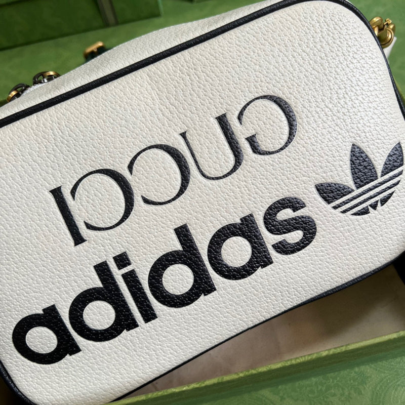 GUI - Luxurious Totes - 381