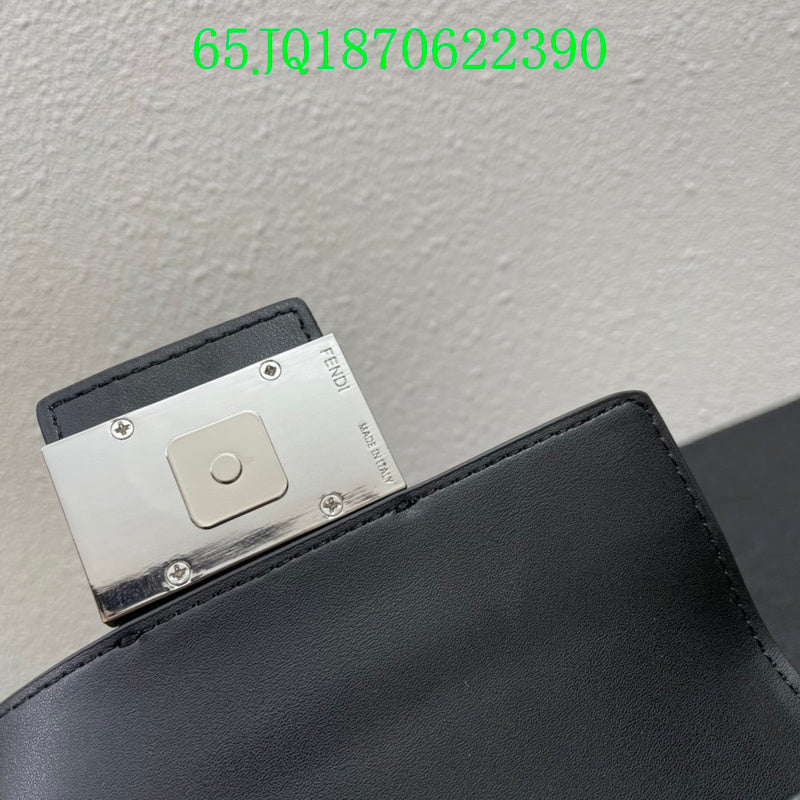 GC - Shoulder - 2864