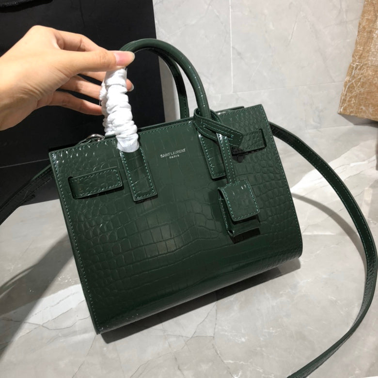 Luxurious Totes - Latest - 9482