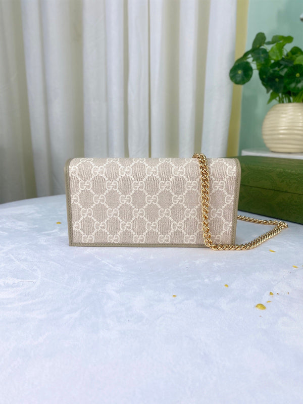 GUI - Luxurious Totes - 885