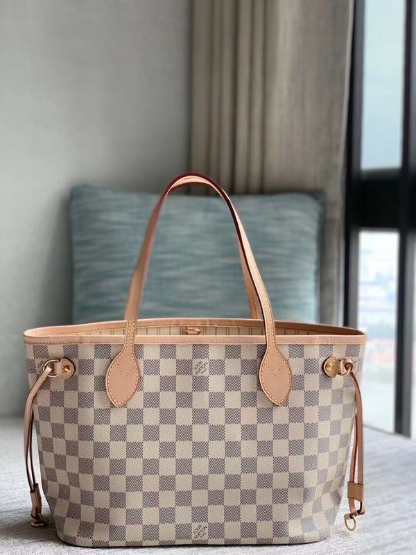 LOV - Luxurious Totes - 685