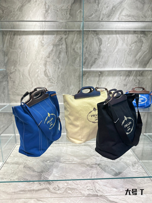 Luxurious Totes - PDA3 Bags - 241
