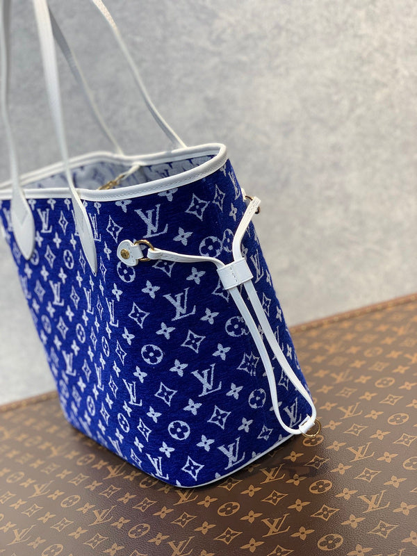 LOV - Luxurious Totes - 1457