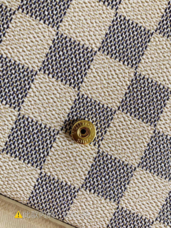 Luxurious Totes - Latest - 3644
