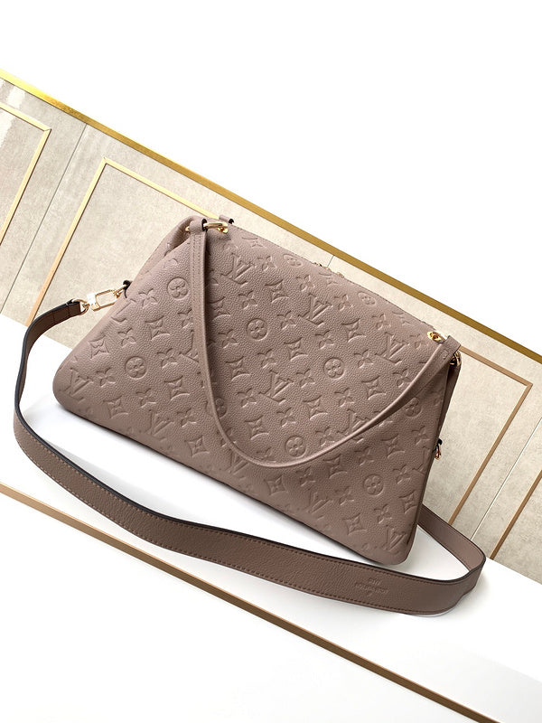 Luxurious Totes - Latest - 1786
