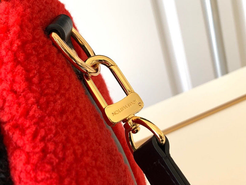 Luxurious Totes - Latest - 9680