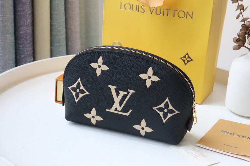 LOV - Luxurious Totes - 2231