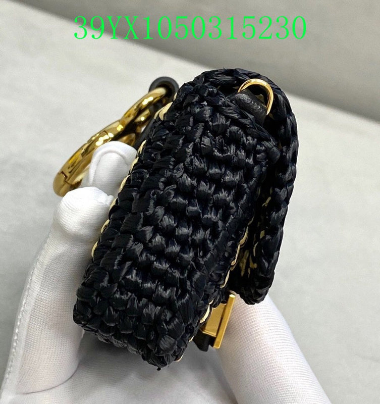 GC - Shoulder - 3383