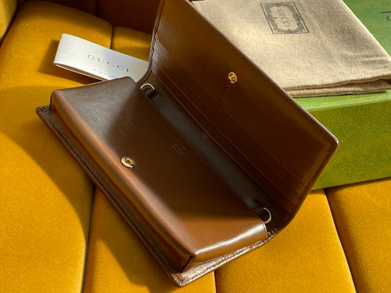 GUI - Luxurious Totes - 723
